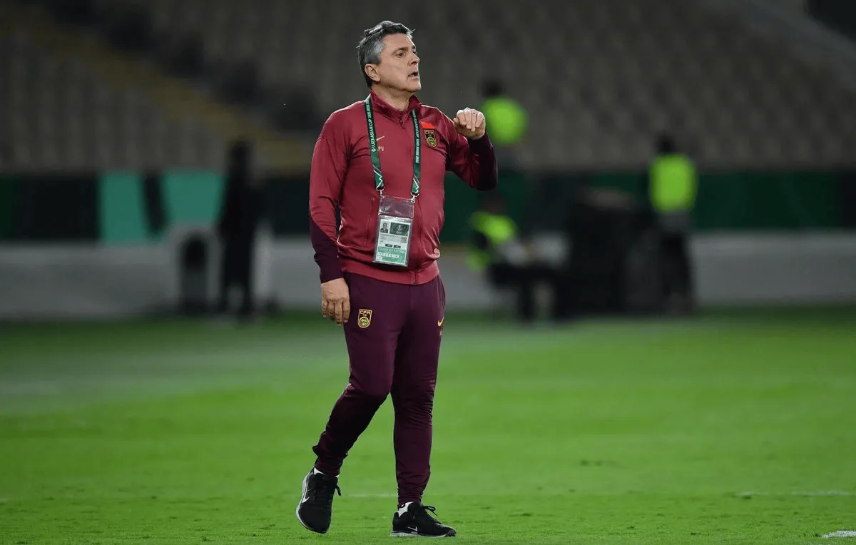 [流言板]亞足聯(lián)官網(wǎng)介紹安東尼奧：32歲開(kāi)始執(zhí)教，曾獲亞足聯(lián)杯冠軍