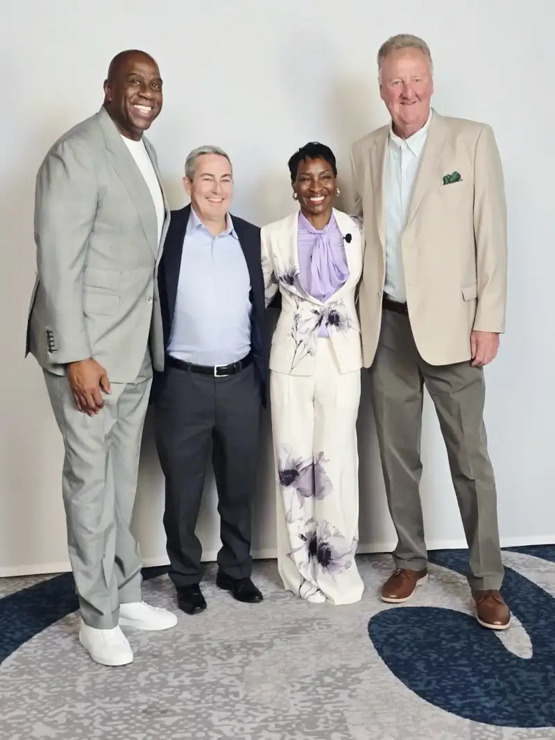 [流言板]杜蘭特采訪全文：喬丹是我很仰慕的人，沒有他我走不到今天