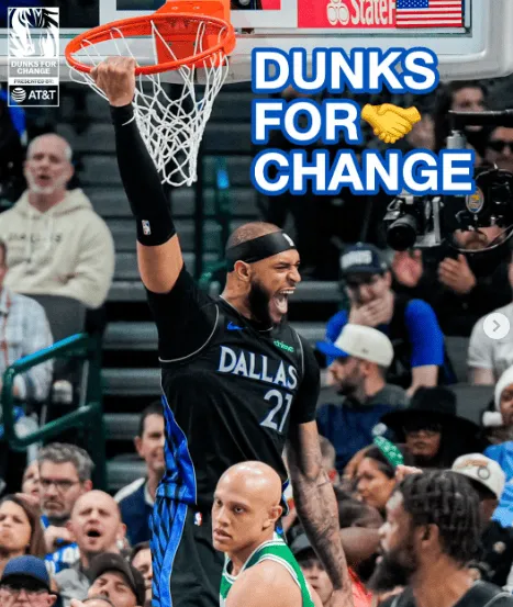 Lawson Lovering全場得到11分11籃板3助攻1搶斷1封蓋