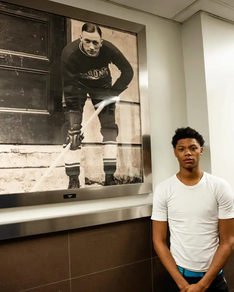 [流言板]記者：曼聯無意狼隊前鋒馬內；討論戈登&紐卡無歐冠資格或賣