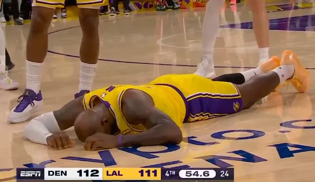 比賽暫停給穆斯林球員開齋遭球迷狂噓，利茲聯官方呼吁保持尊重