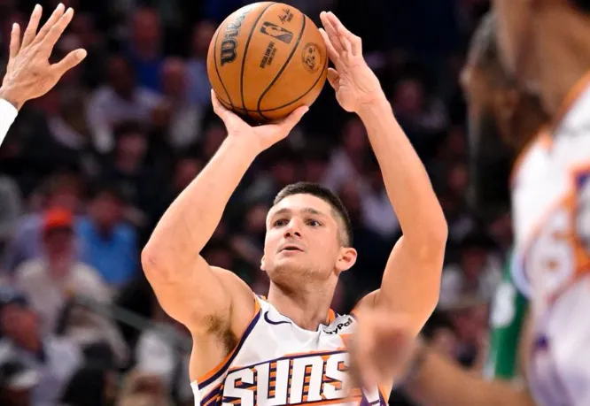 拜仁高層談于帕續約：證明拜仁在國際足壇的地位 他是球隊的錨點