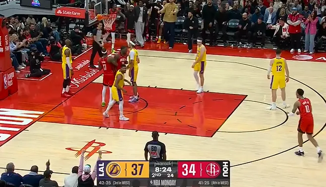 德甲本輪官方最佳陣：格雷羅、李在城領(lǐng)銜，鮑曼、斯坦尼西奇在列