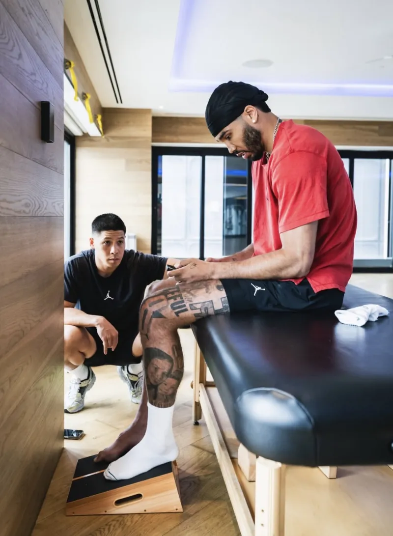 巴西媒體：德佩因在替補席玩手機，已經被巴西體育法院起訴