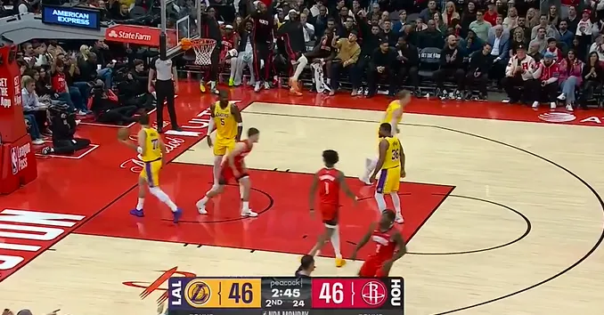 [流言板]76人總經理：東部并沒有球隊做出改變格局的操作