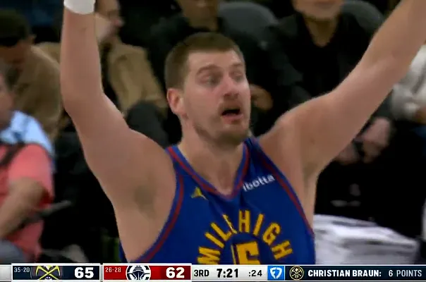 11場8球！詹俊稱贊王鈺棟：并列中超射手榜第一位 加油加油