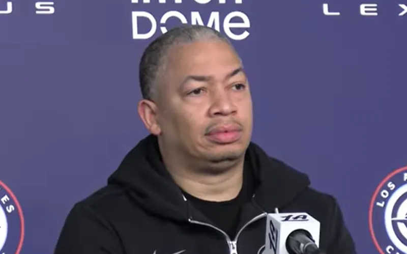 這艾倫威少鐵粉啊，把楊健整無語了