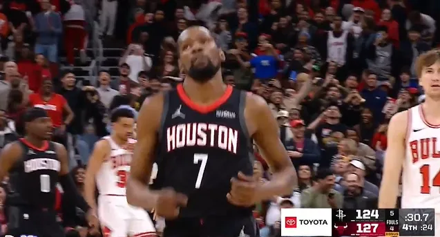 [流言板]美媒發問：文班生涯能獲得5次DPOY打破歷史紀錄，你同意嗎？