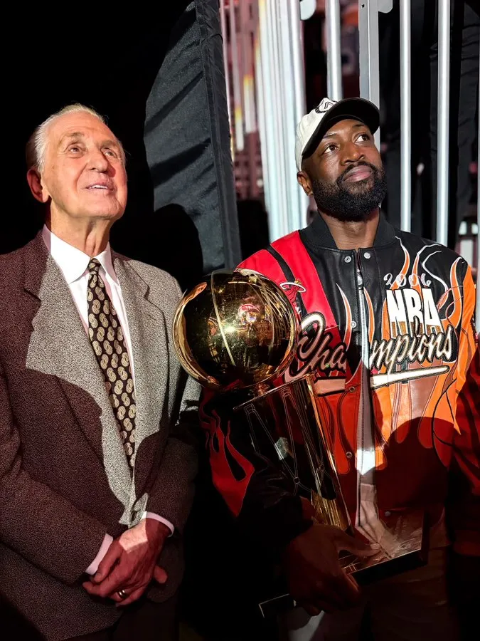 [流言板]私信請教大帥蘇烈技巧被拒絕，憶安曬出聊天記錄：蛋無敵了