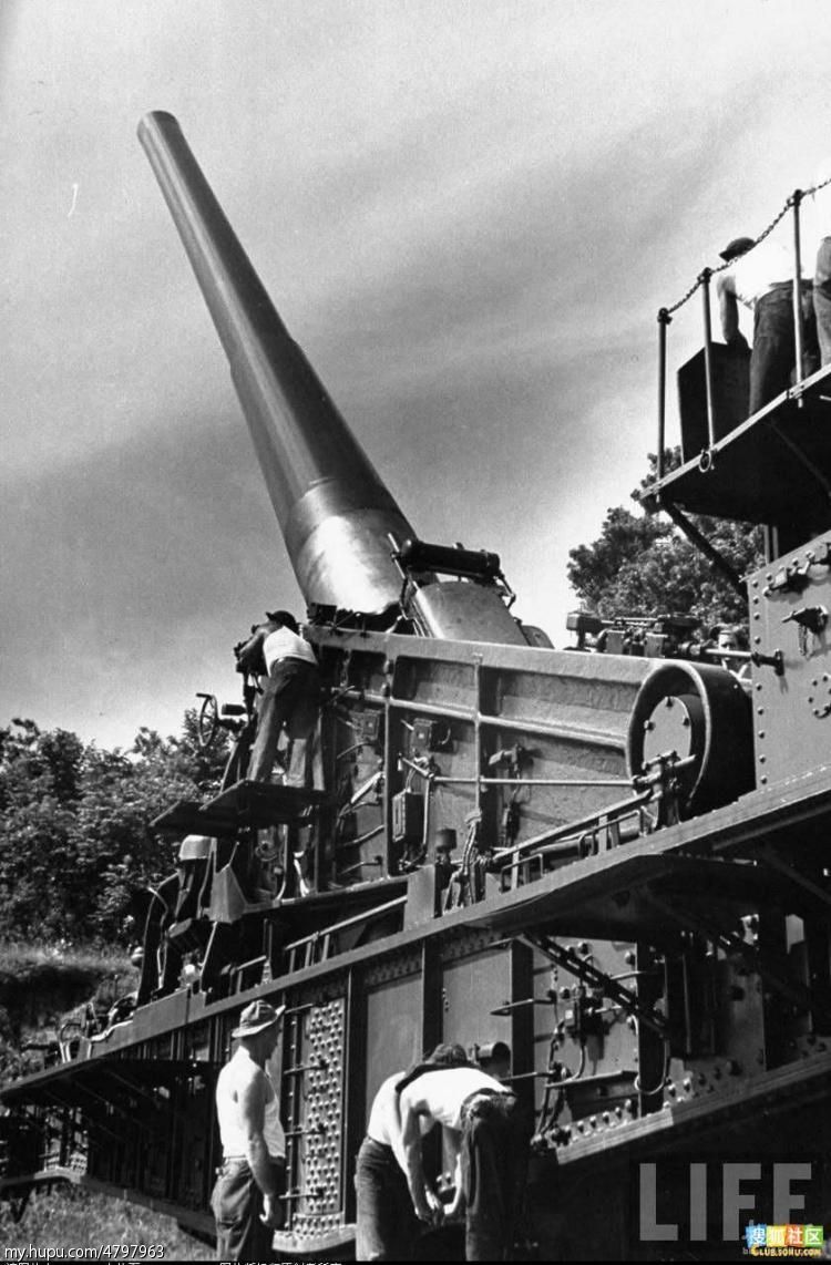 现在放点图,这些都是md用来防御巴拿马运河的巨炮.